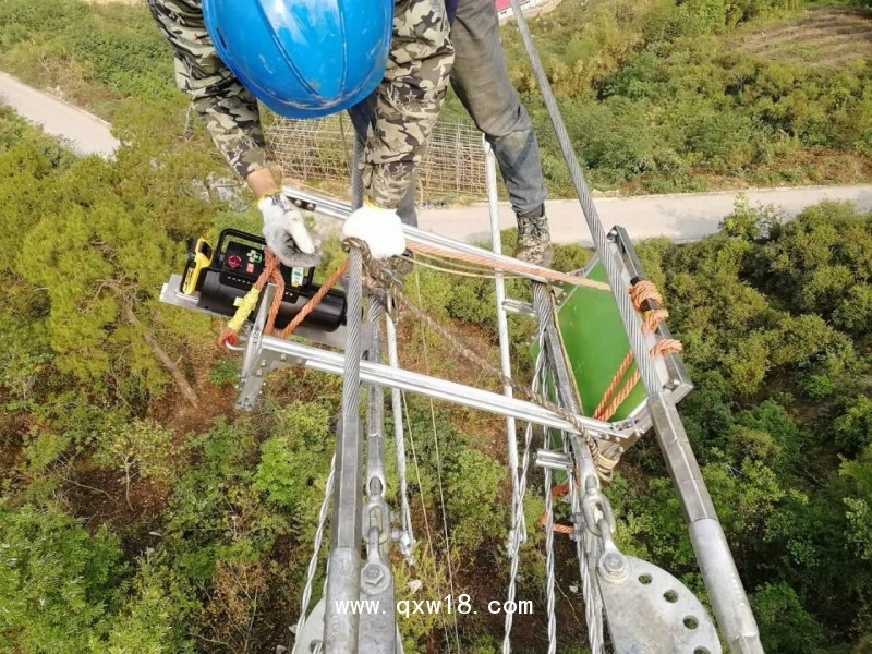 耐張線夾便攜式X光機(jī)探傷機(jī)X射線機(jī)中科威海厚華牌